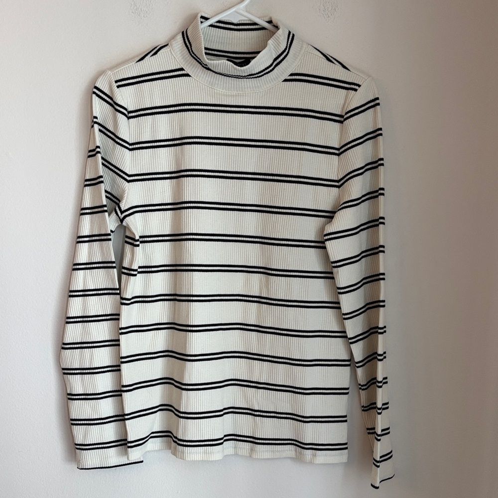 Talbots ribbed stripped White Classic stretchy Turtleneck mock neck size women L